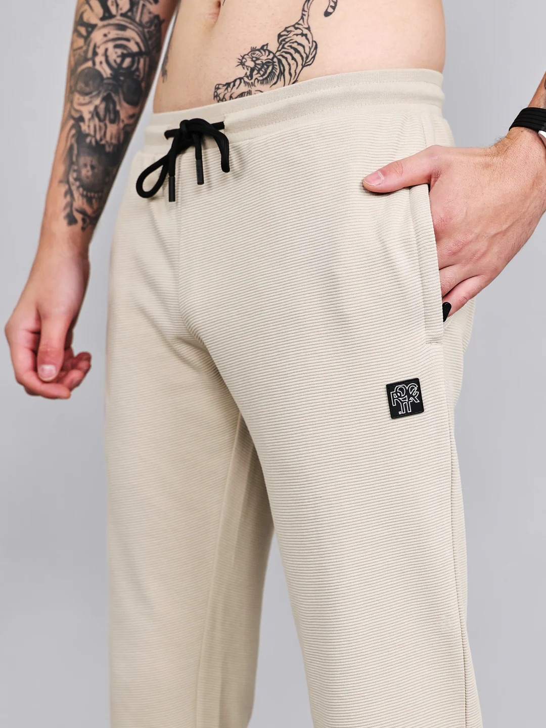 Rock.it Men Cream Solid Round Neck Half Sleeve Cords Set - Image 6