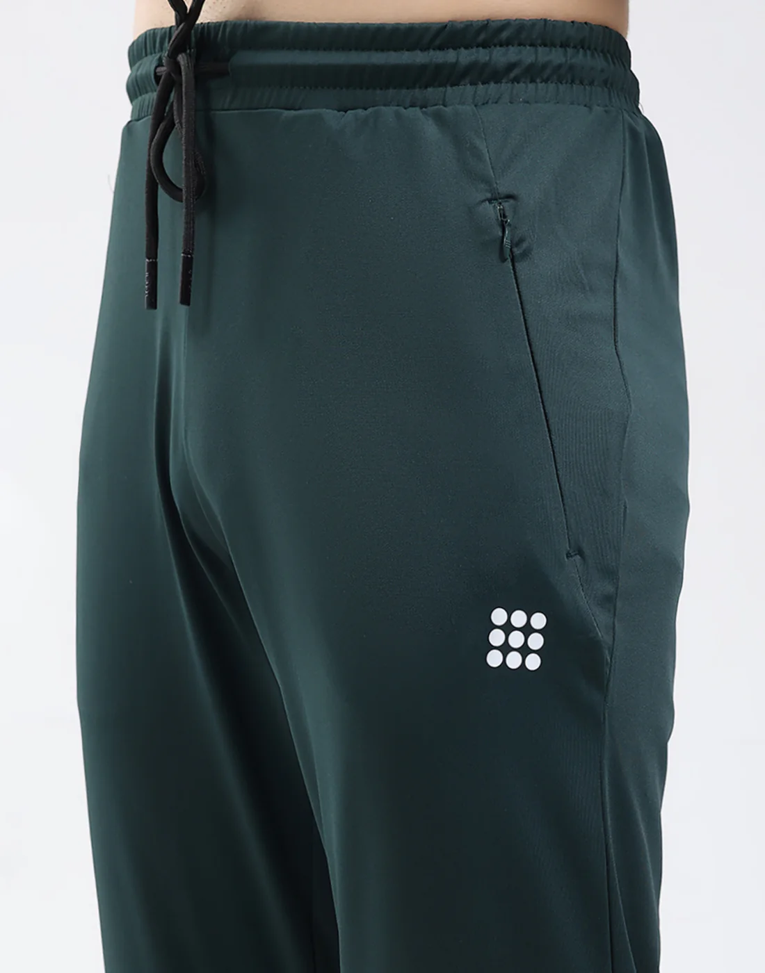 Rock.it Men Dark Green Solid Mock Neck Full Sleeve Winter Tracksuit - Image 9