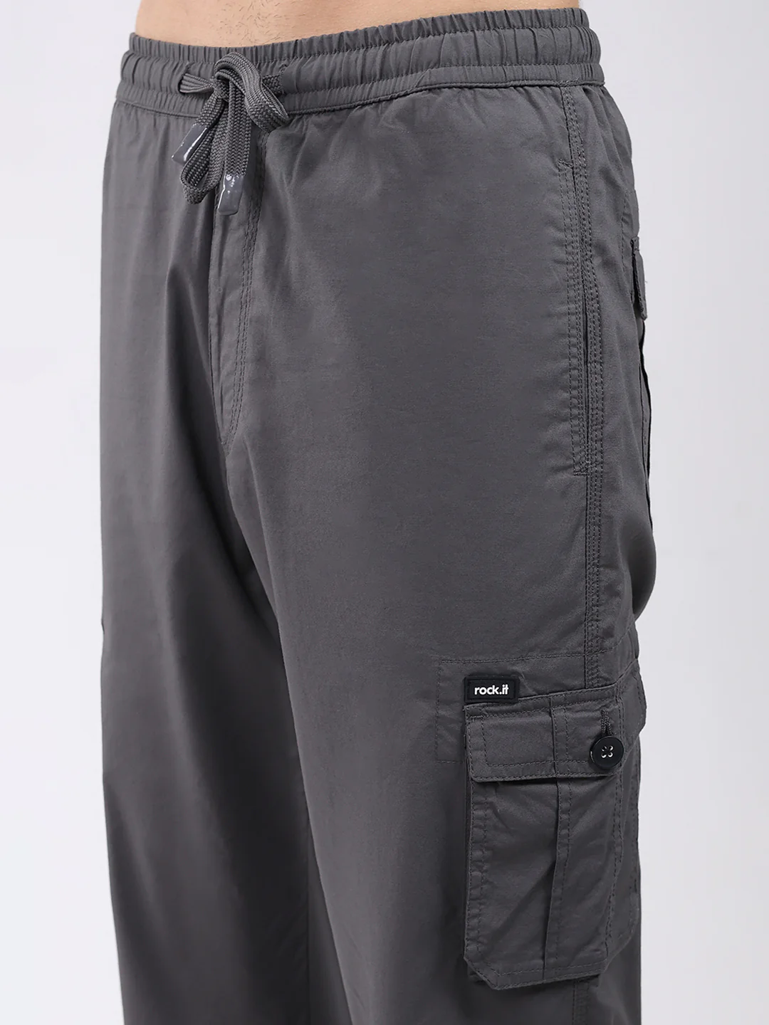 Rock.it Men Grey Solid Regular Fit Cargo - Image 6