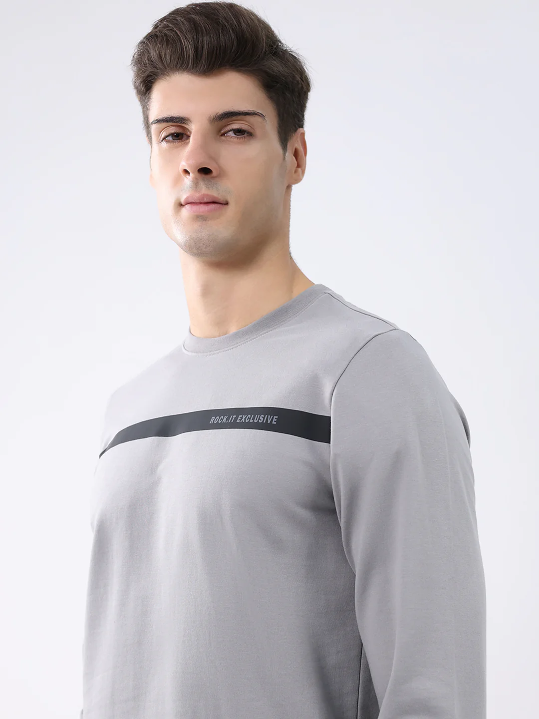 Rock.it Men Grey Solid Round Neck Full Sleeve Winter T-Shirt - Image 7