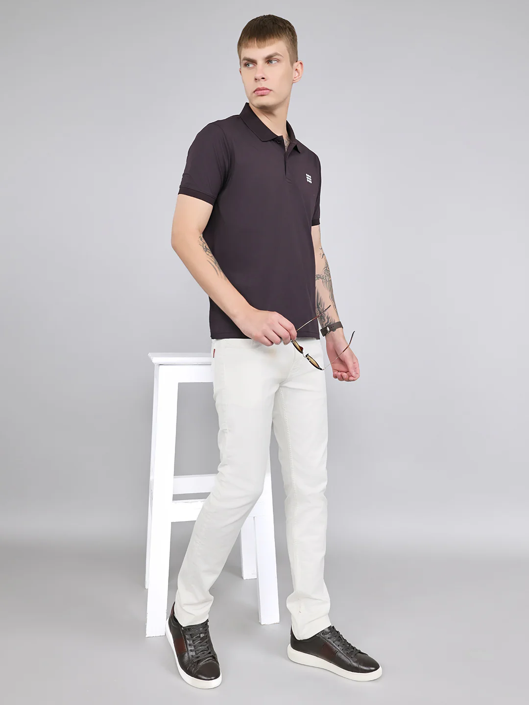 Rock.it Men Maroon Solid Collar Half Sleeve T-Shirt - Image 5
