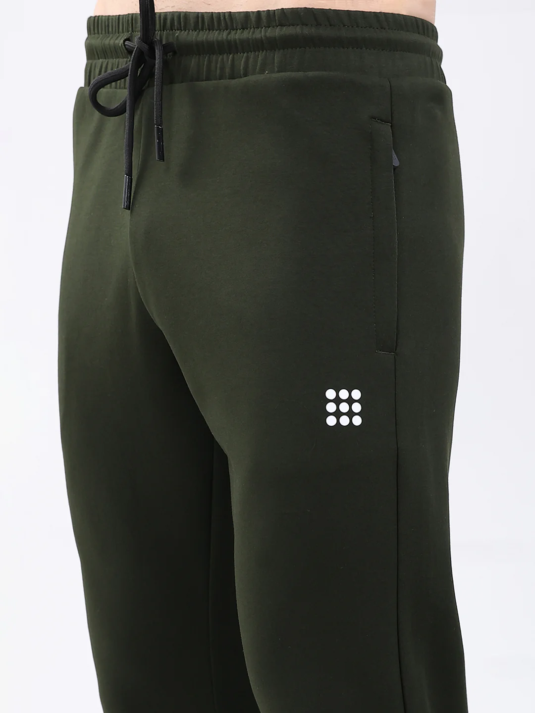 Rock.it Men Olive Solid Round Neck Full Sleeve Winter Tracksuit - Image 8