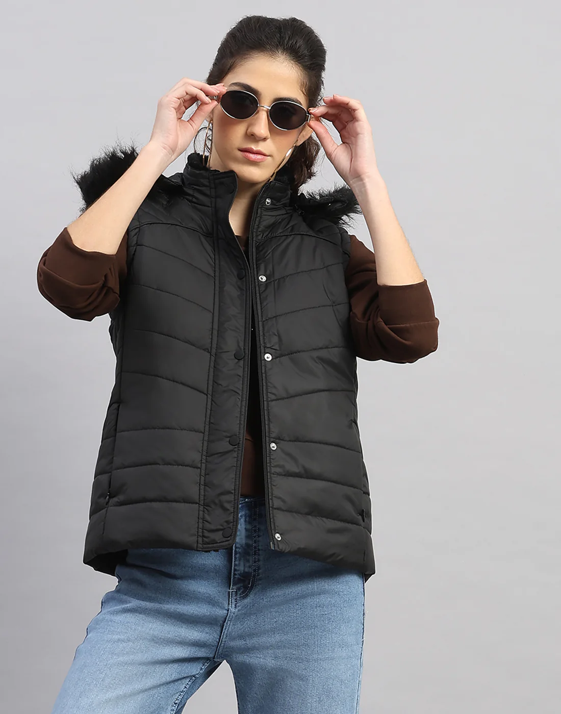 Rock.it Women Black Solid Collar Sleeveless Jacket - Image 6