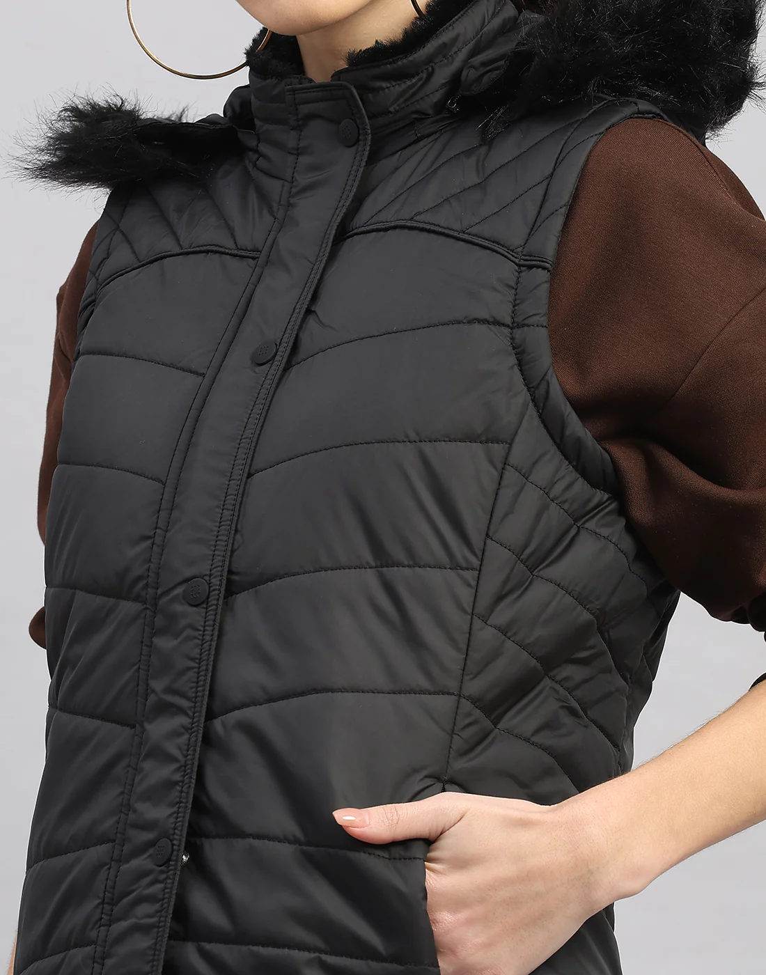 Rock.it Women Black Solid Collar Sleeveless Jacket - Image 7