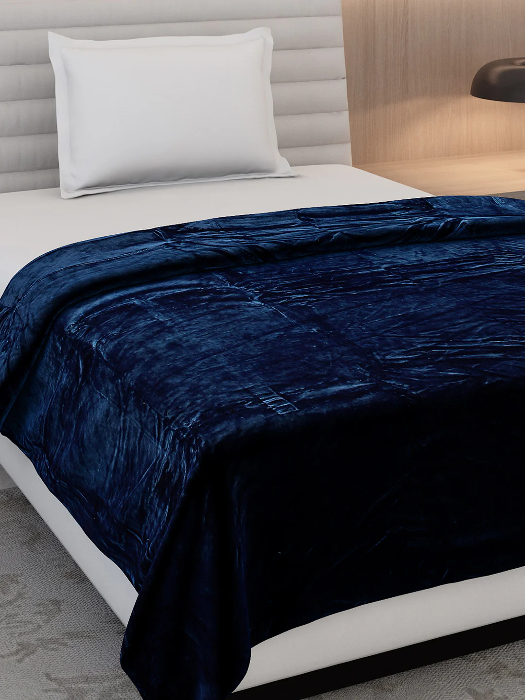 Solid Single Bed 300 GSM Blanket for AC Room - (Vivid) - Image 4