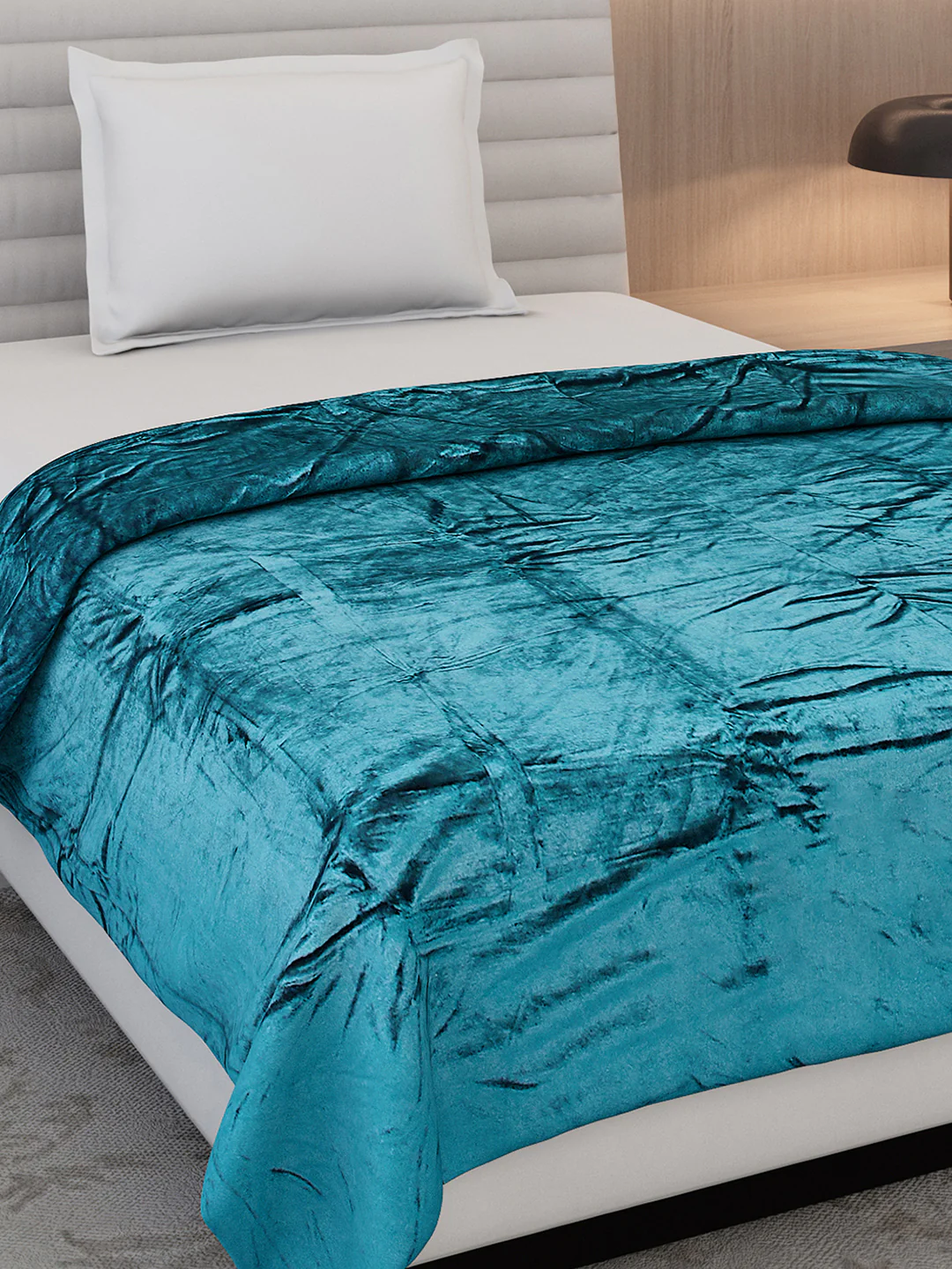 Solid Single Bed 300 GSM Blanket for AC Room - (Vivid) - Image 4