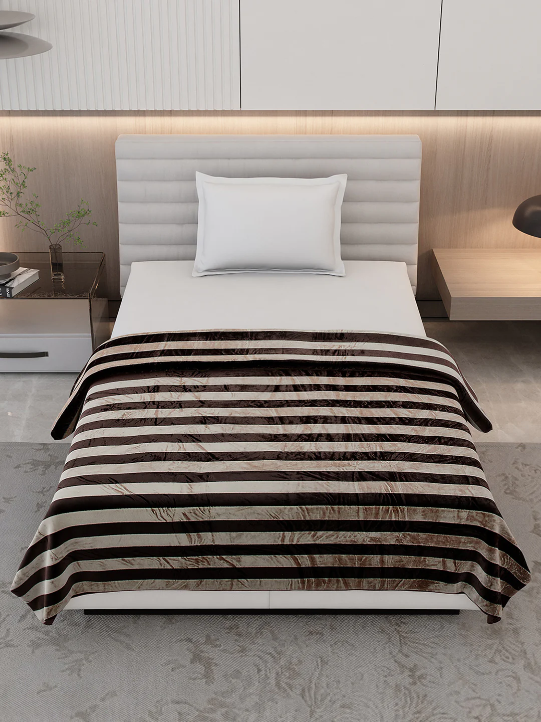 Striped Single Bed 300 GSM Blanket for AC Room - (Tribal) - Image 2