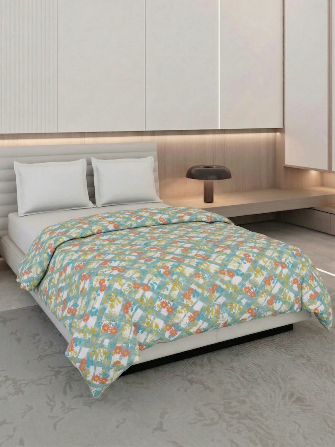 Vertical Floral Print King Size 3 Ply 150 GSM Comforter Prestige Collection Weight 2.5 kg - Image 2