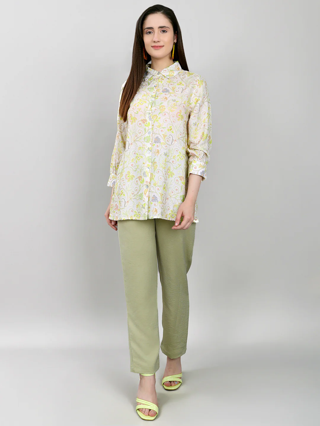 Women Beige Embroidered Collar 3/4th Sleeve Cords Set
