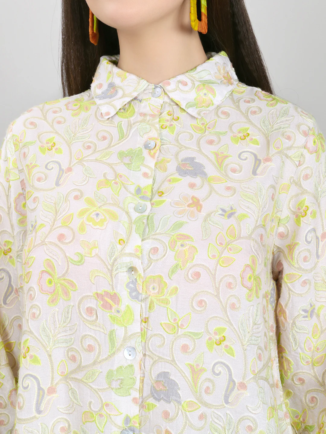 Women Beige Embroidered Collar 3/4th Sleeve Cords Set - Image 5
