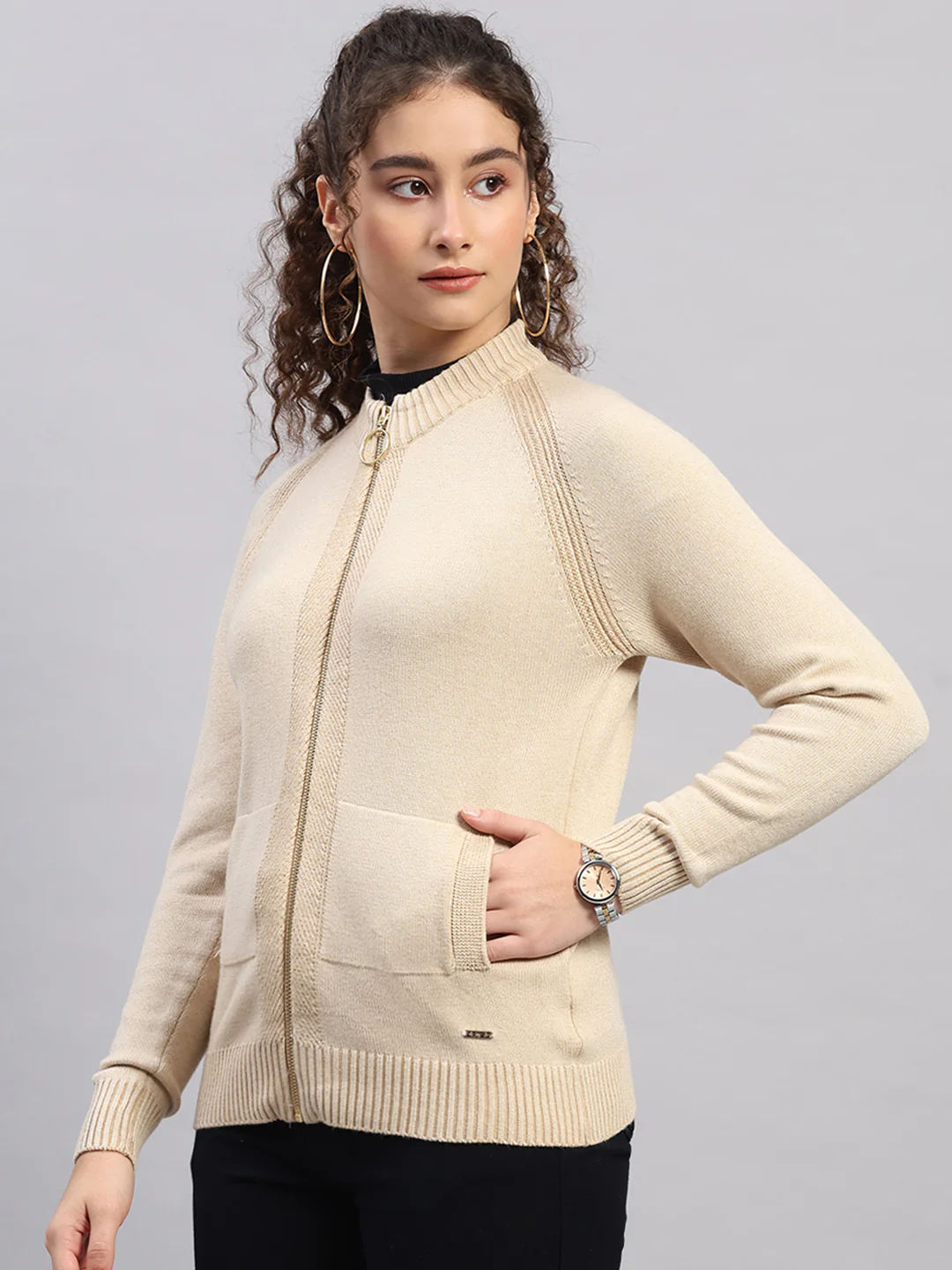 Women Beige Jaquard Round Neck Full Sleeve Cardigan - Image 3