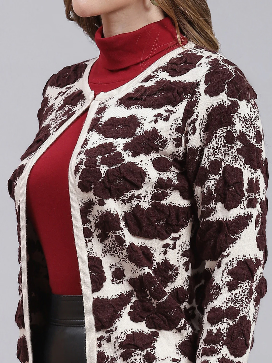 Women Beige Jaquard Wool blend Cardigan - Image 6