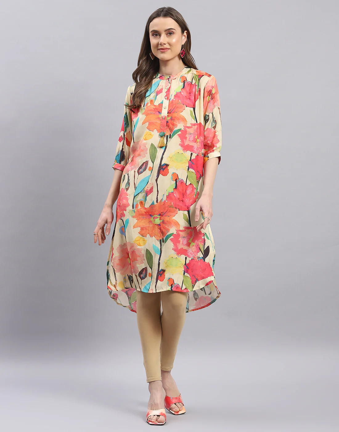 Women Beige Printed Mandarin Collar Half Sleeve Tunic - Image 3