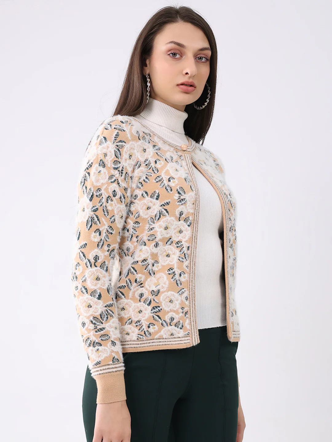 Women Beige Printed Round Neck Full Sleeve Cardigan - Image 4