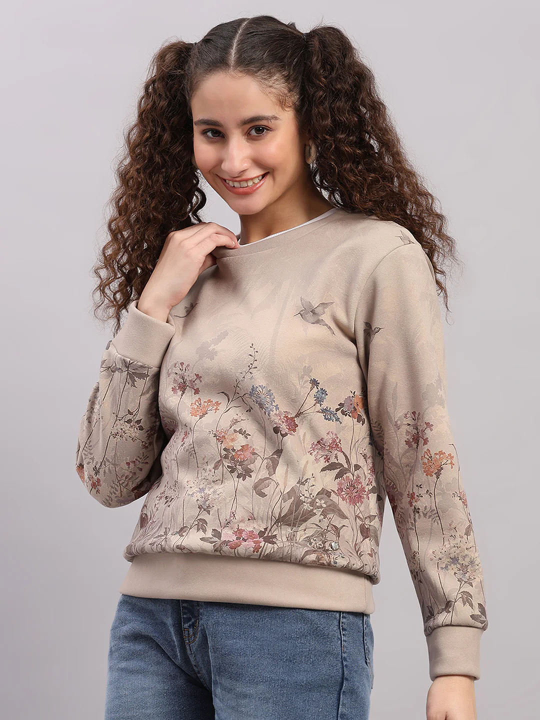 Women Beige Printed Round Neck Full Sleeve Sweatshirt - Image 3