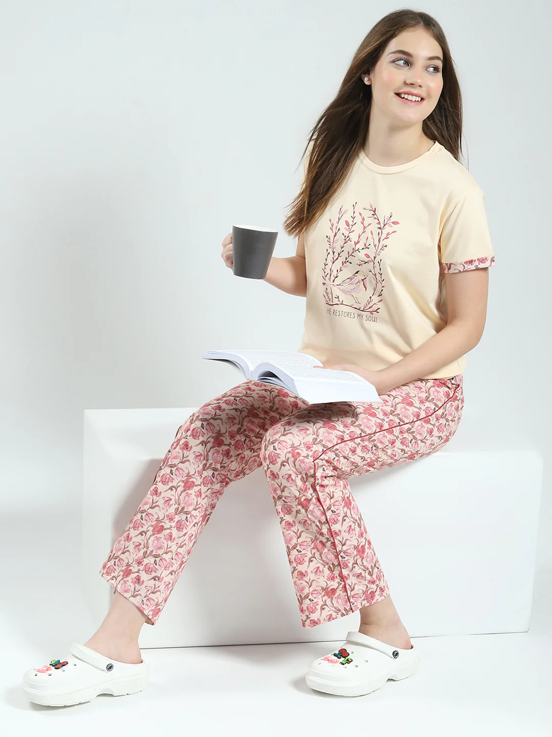 Women Beige Printed Round Neck Half Sleeve Combo 3Pc Set (T-Shirt, Shorts & Lower) - Image 2