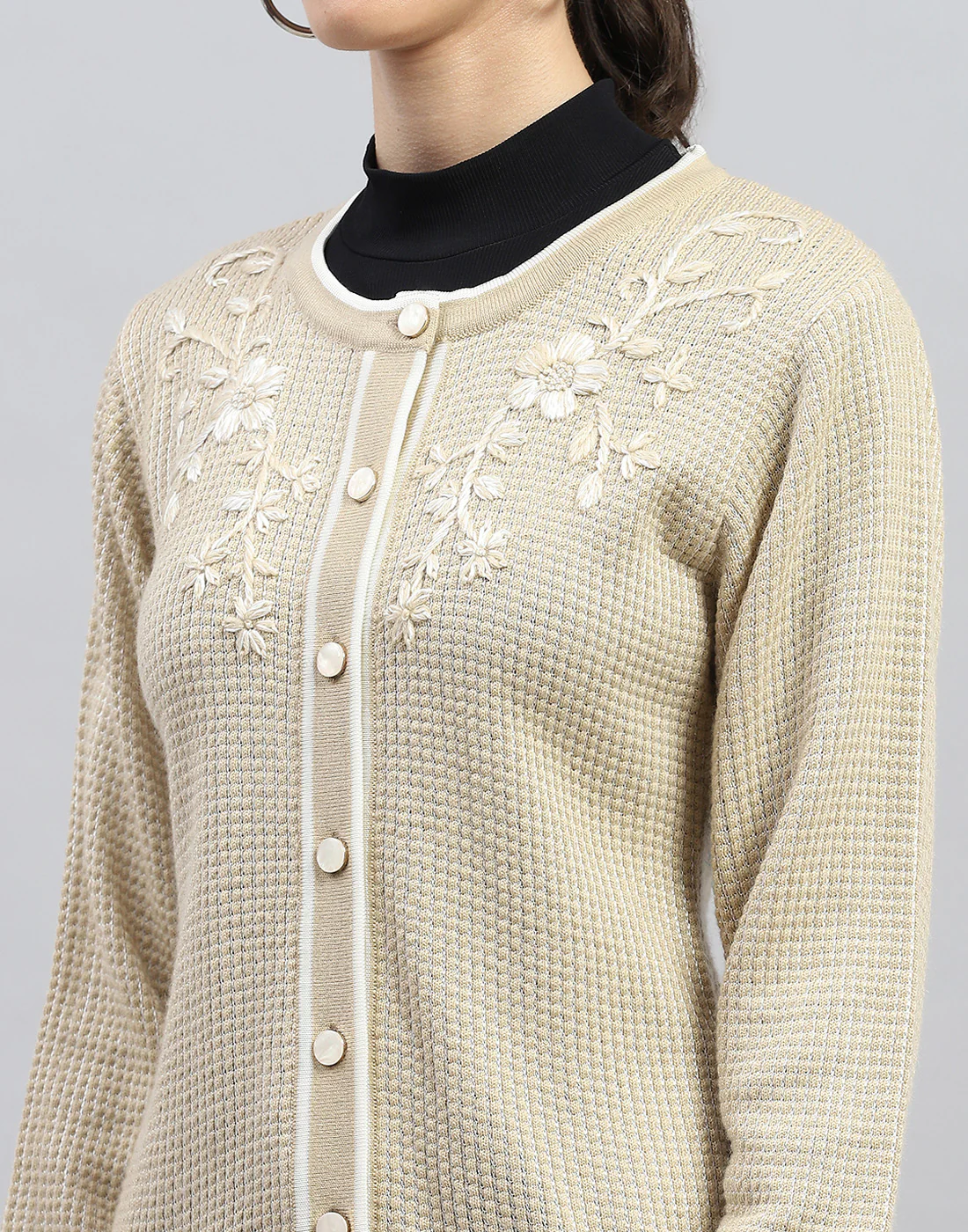 Women Beige Self Design Round Neck Full Sleeve Cardigan - Image 7