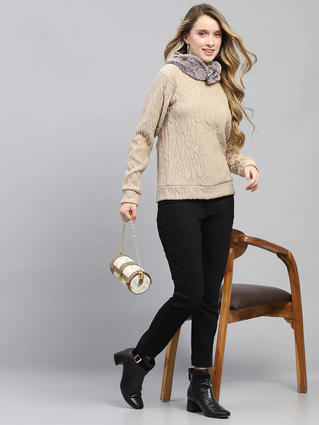 Women Beige Self Design Round Neck Full Sleeve Sweatshirt - Image 2