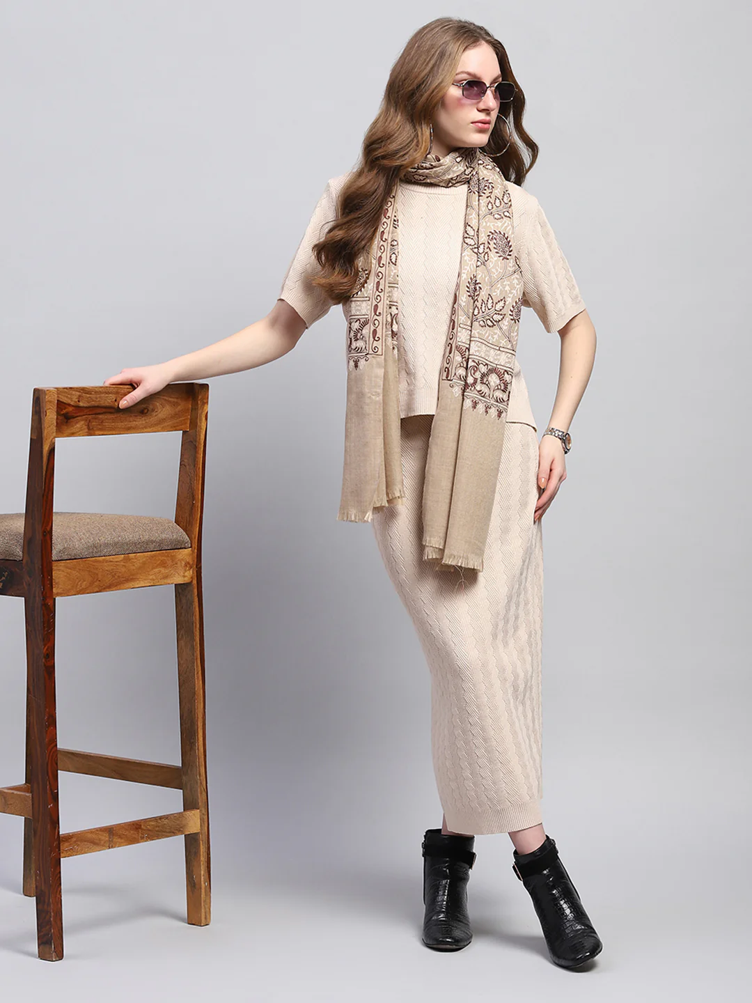Women Beige Self Design Stole - Image 2