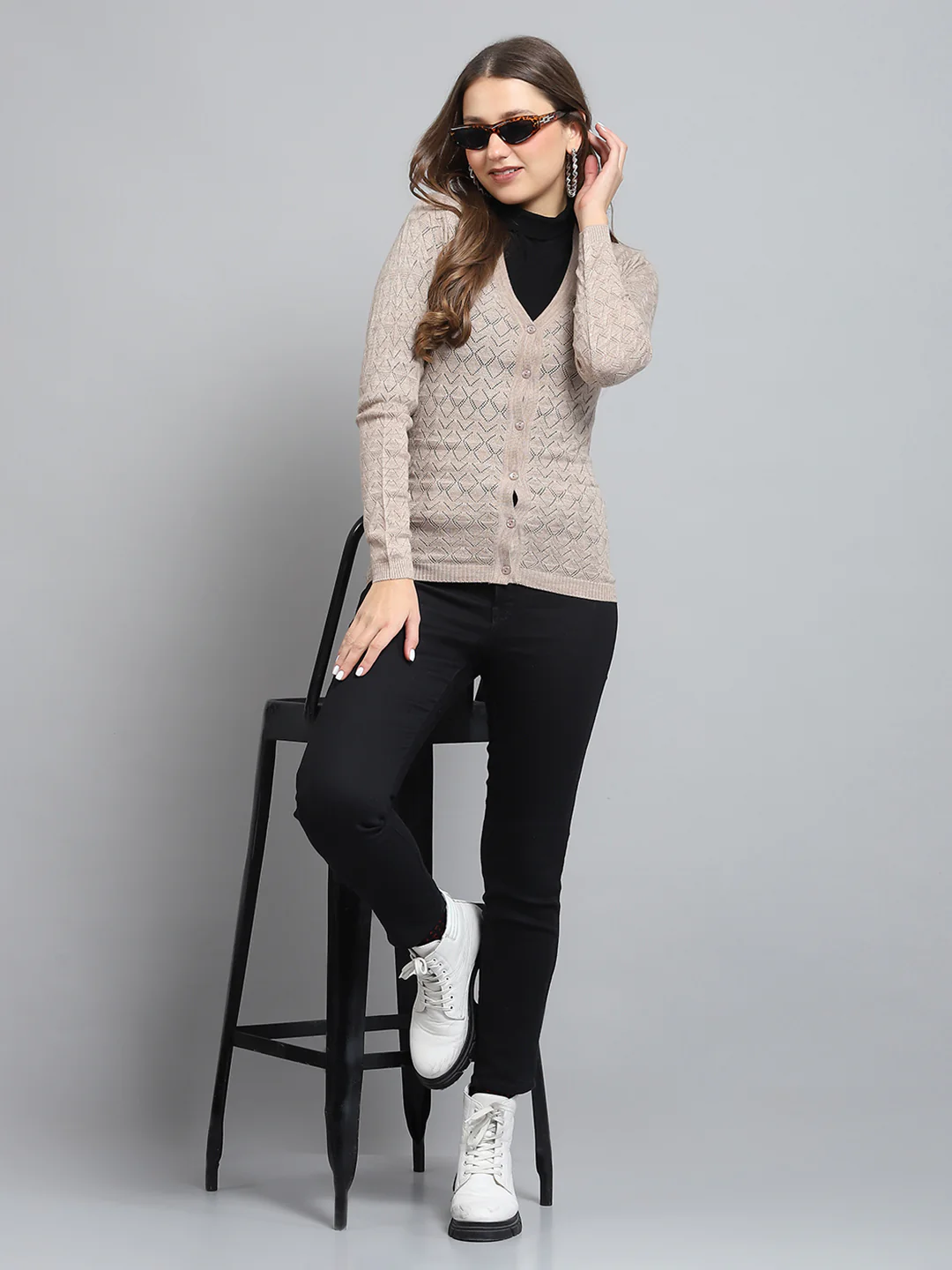 Women Beige Self Design V Neck Full Sleeve Cardigan - Image 2