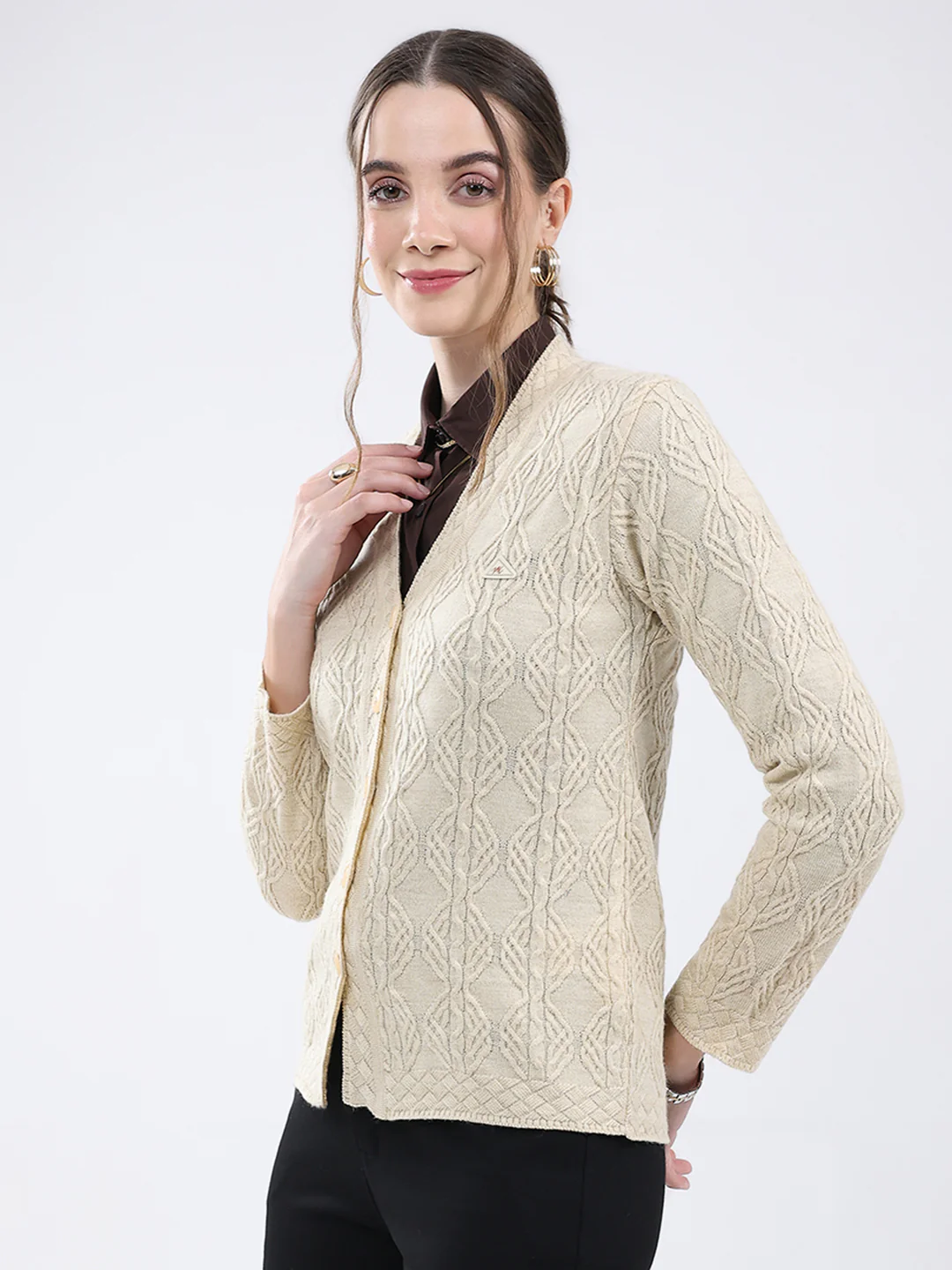 Women Beige Self Design V Neck Full Sleeve Cardigan - Image 3