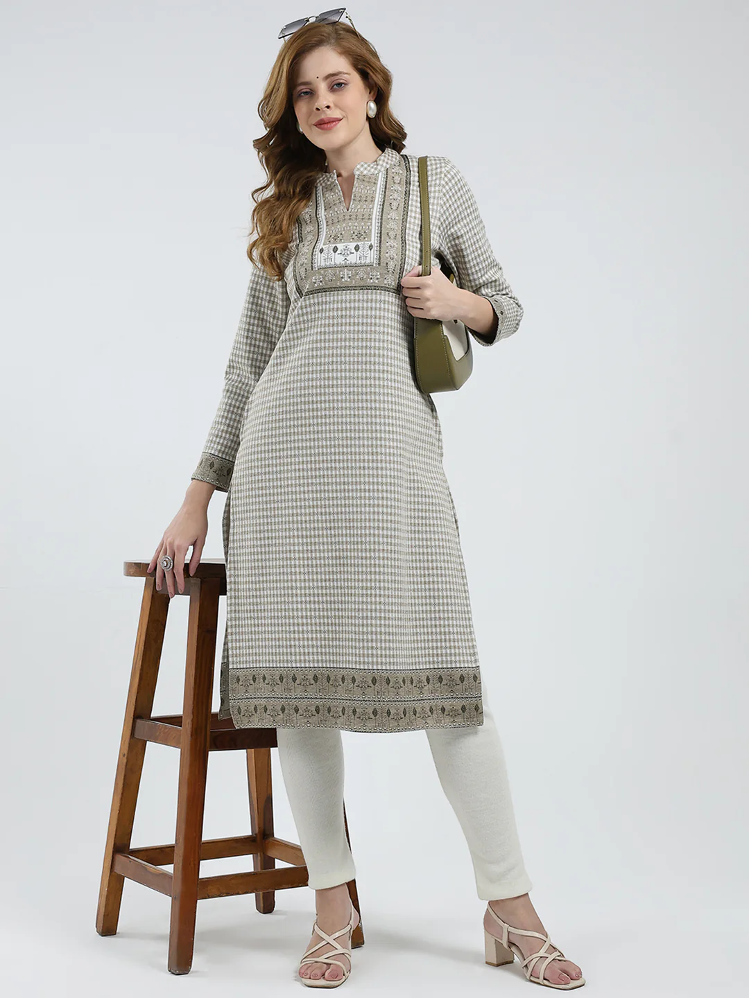 Women Beige Self Design Round Neck Full Sleeve Winter Kurti - Image 2