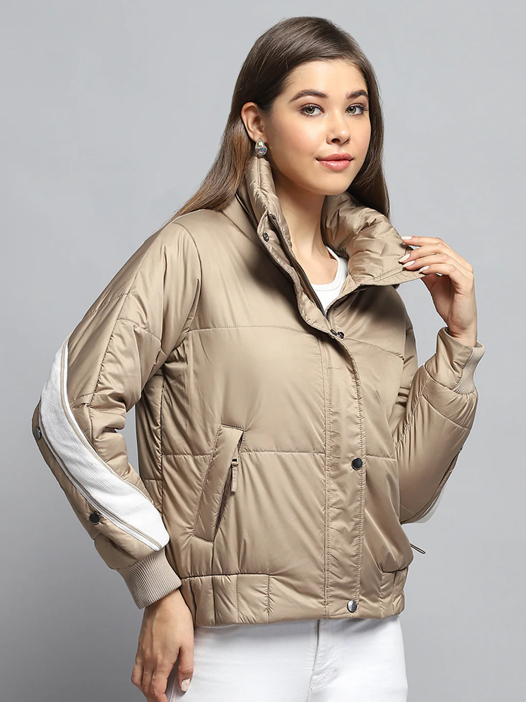 Women Beige Solid Collar Full Sleeve Jacket - Image 4