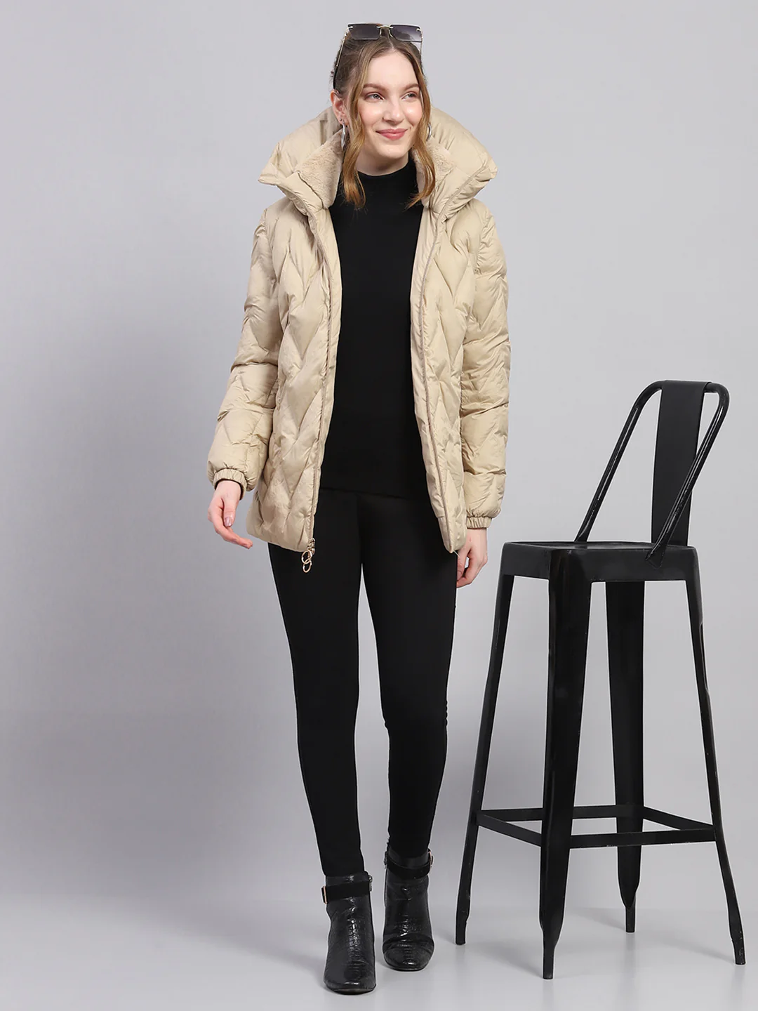 Women Beige Solid Hooded Full Sleeve Jacket - Image 5
