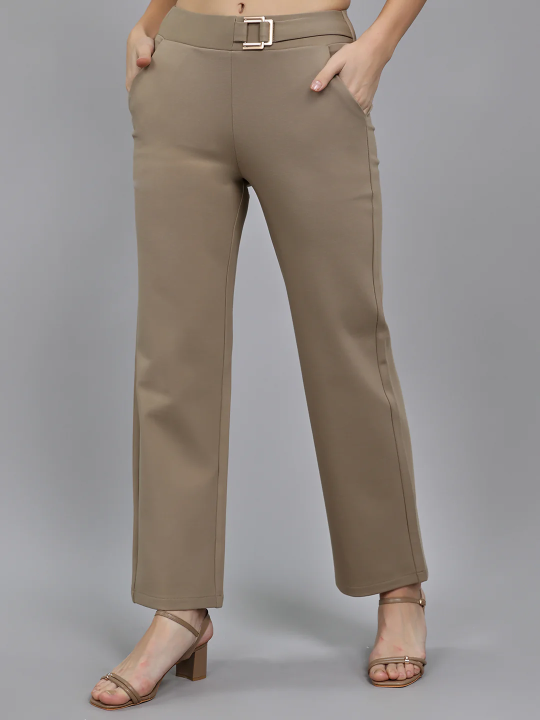 Women Beige Solid Regular Fit Jegging - Image 5