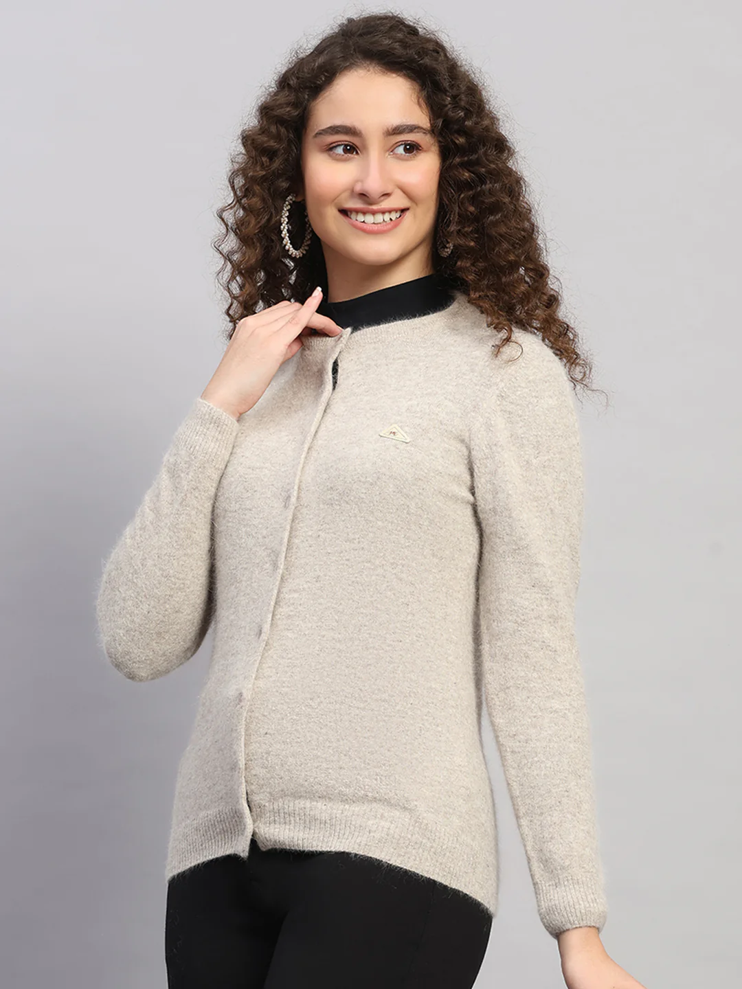 Women Beige Solid Round Neck Full Sleeve Cardigan - Image 3