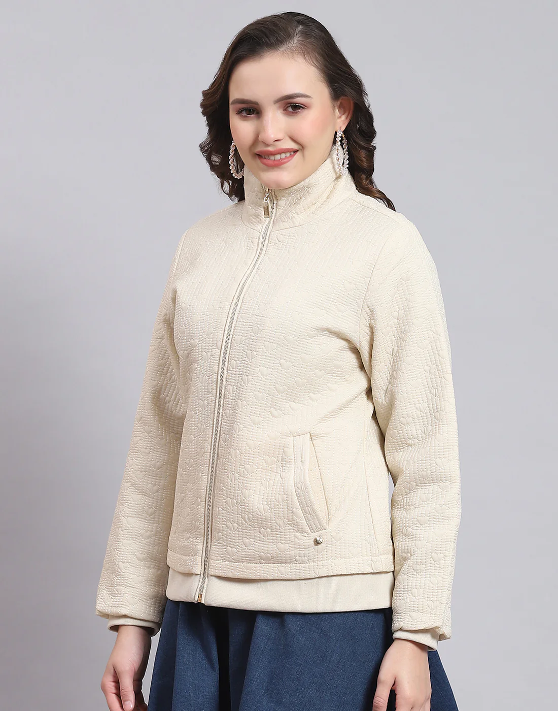 Women Beige Solid Stand Collar Full Sleeve Jacket - Image 4