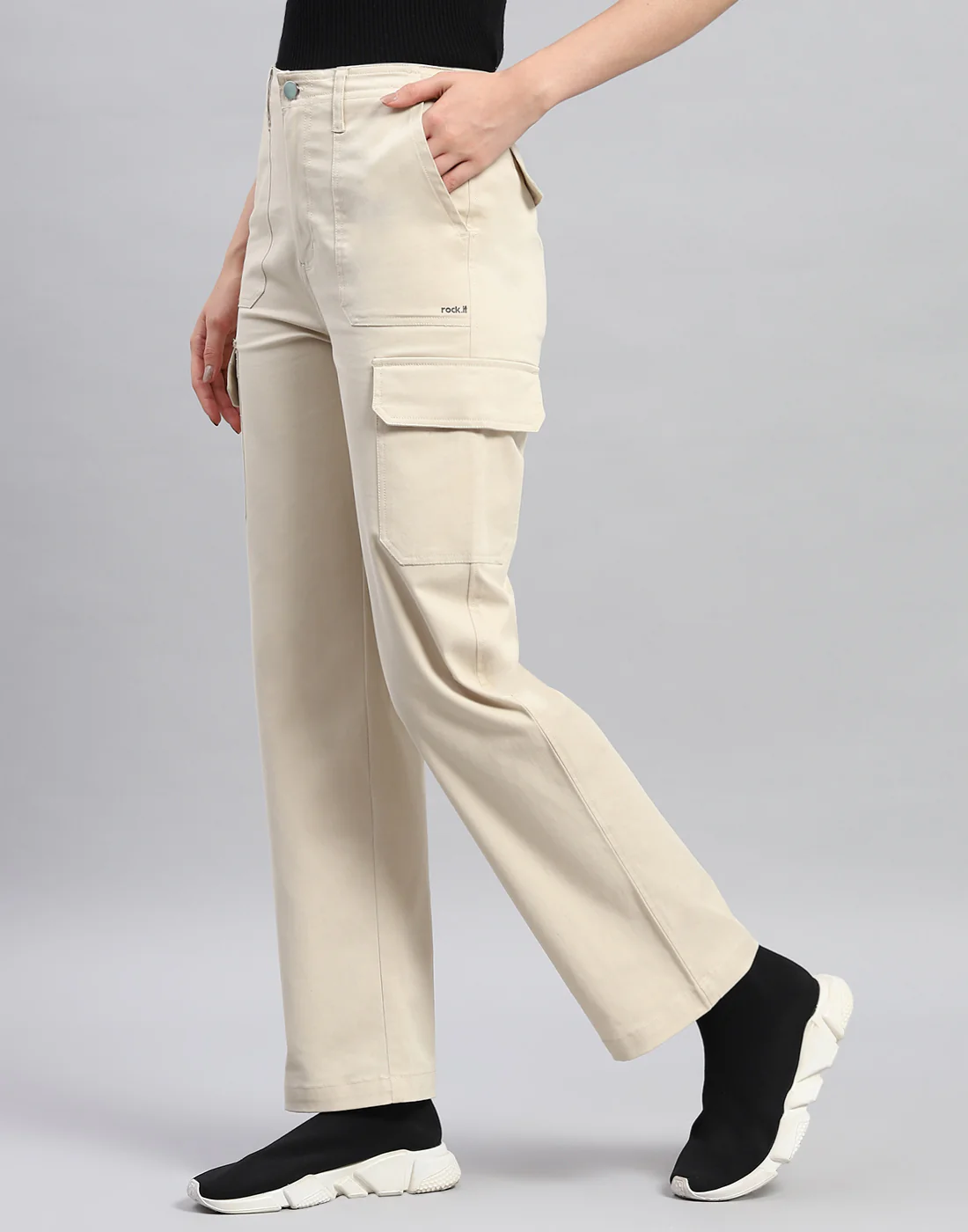 Rock.it Women Beige Solid Straight Fit Cargo - Image 3