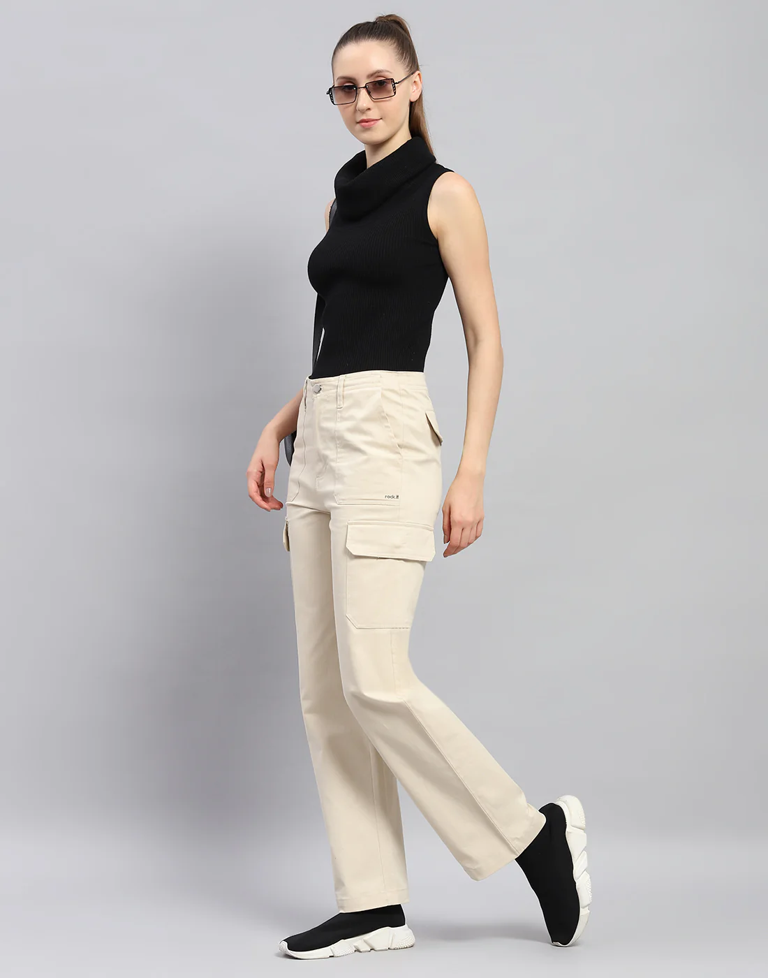 Rock.it Women Beige Solid Straight Fit Cargo - Image 6