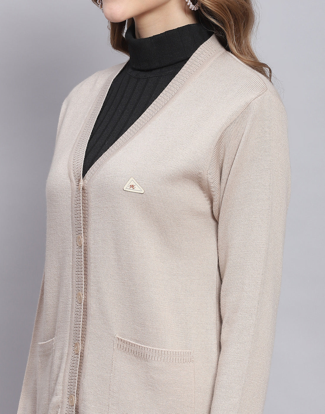 Women Beige Solid V Neck Full Sleeve Cardigan - Image 6