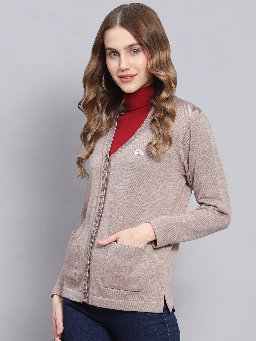 Women Beige Solid V Neck Full Sleeve Cardigans - Image 3