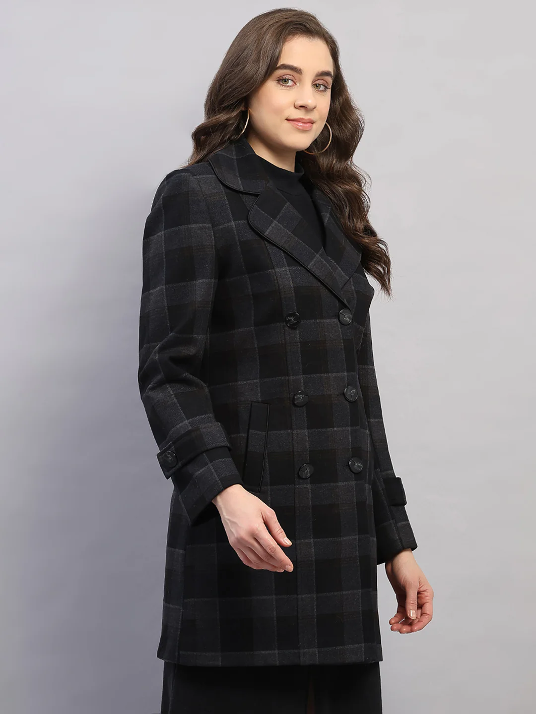 Women Black Check Collar Full Sleeve Coat - Image 4