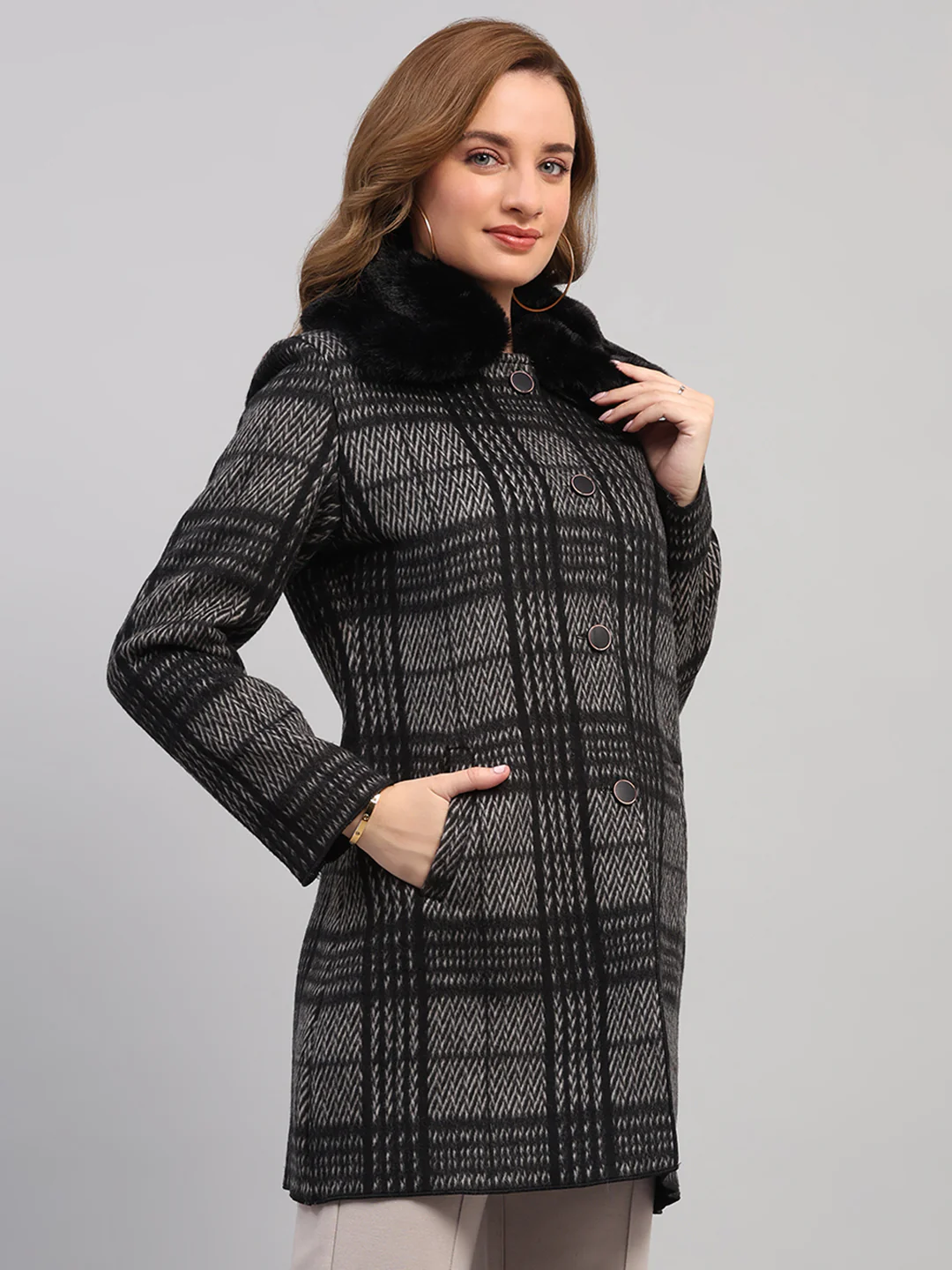 Women Black Check Collar Full Sleeve Wool Non-Lined Coat - Image 4