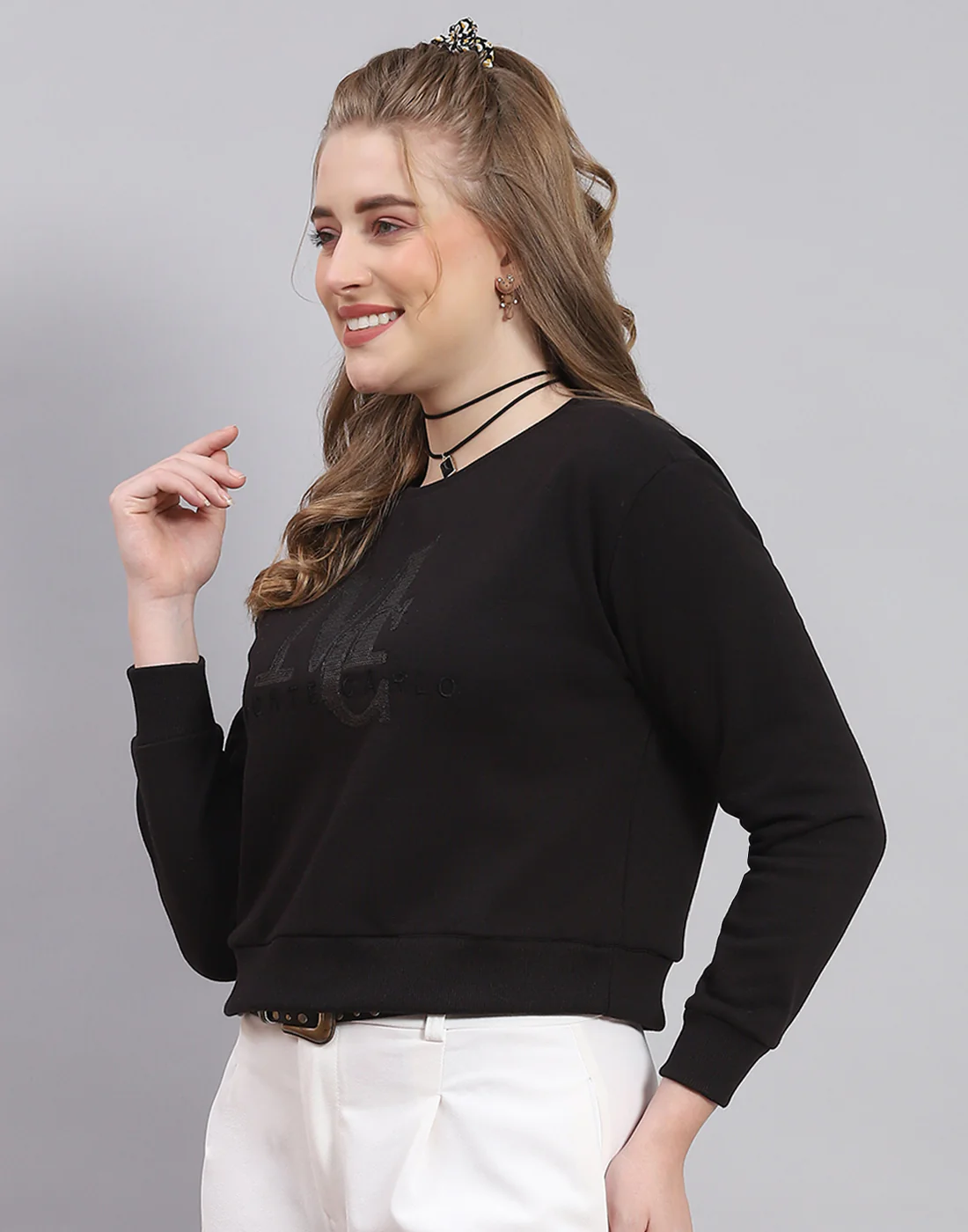 Women Black Embellished Round Neck Full Sleeve Sweatshirt - Image 3