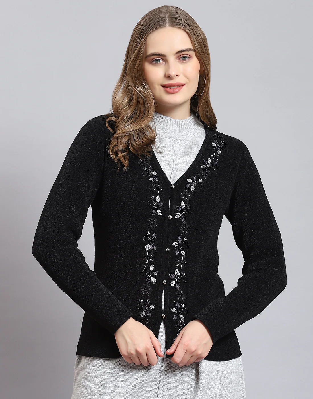 Women Black Embellished V Neck Full Sleeve Cardigan - Image 2