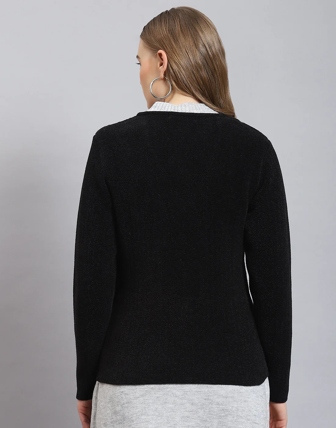 Women Black Embellished V Neck Full Sleeve Cardigan - Image 5