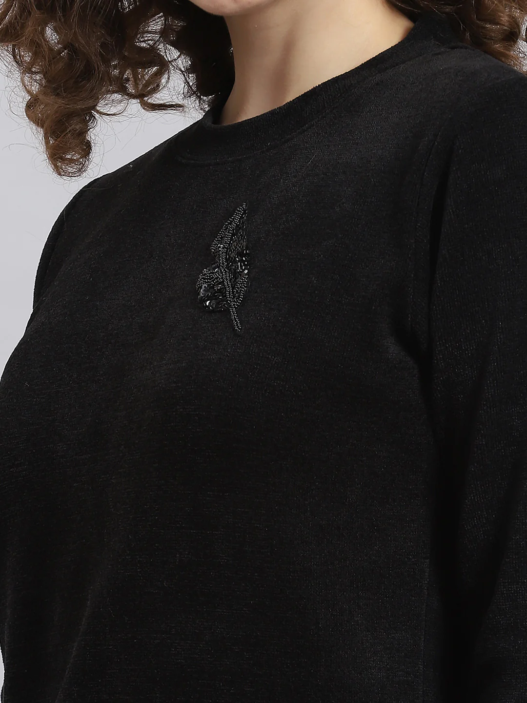 Women Black Embroidered Round Neck Full Sleeve Sweater - Image 6