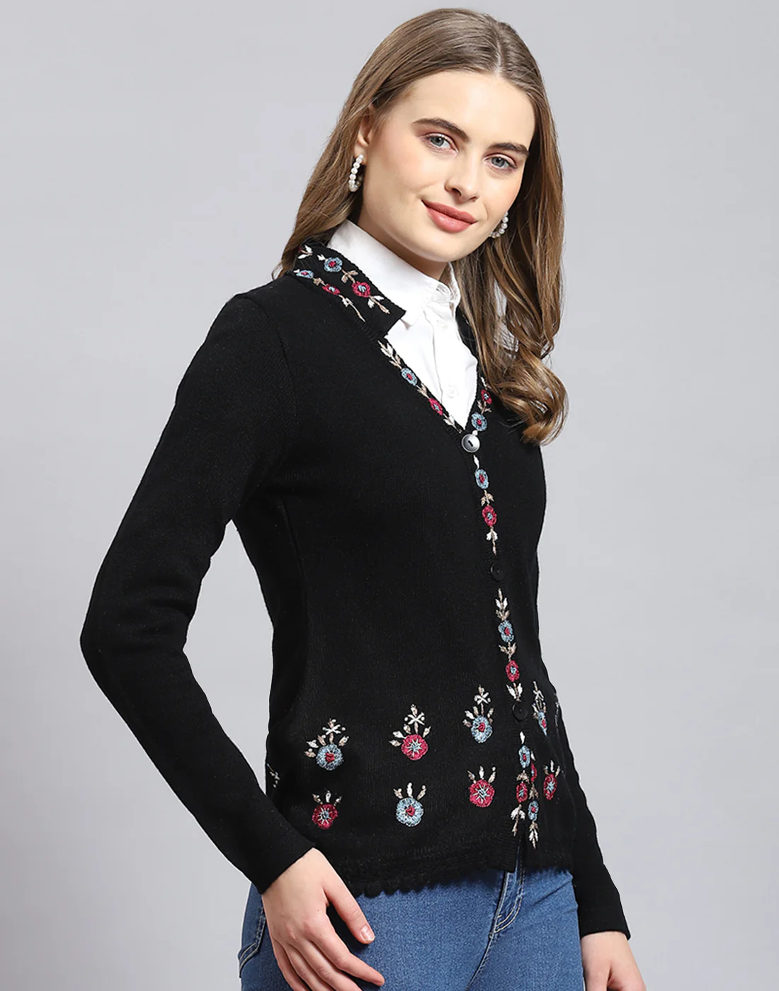 Women Black Embroidered V Neck Full Sleeve Cardigan - Image 4