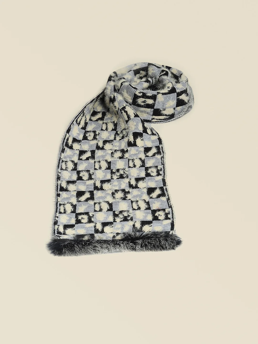 Women Black & Grey Self Design Muffler - Image 6