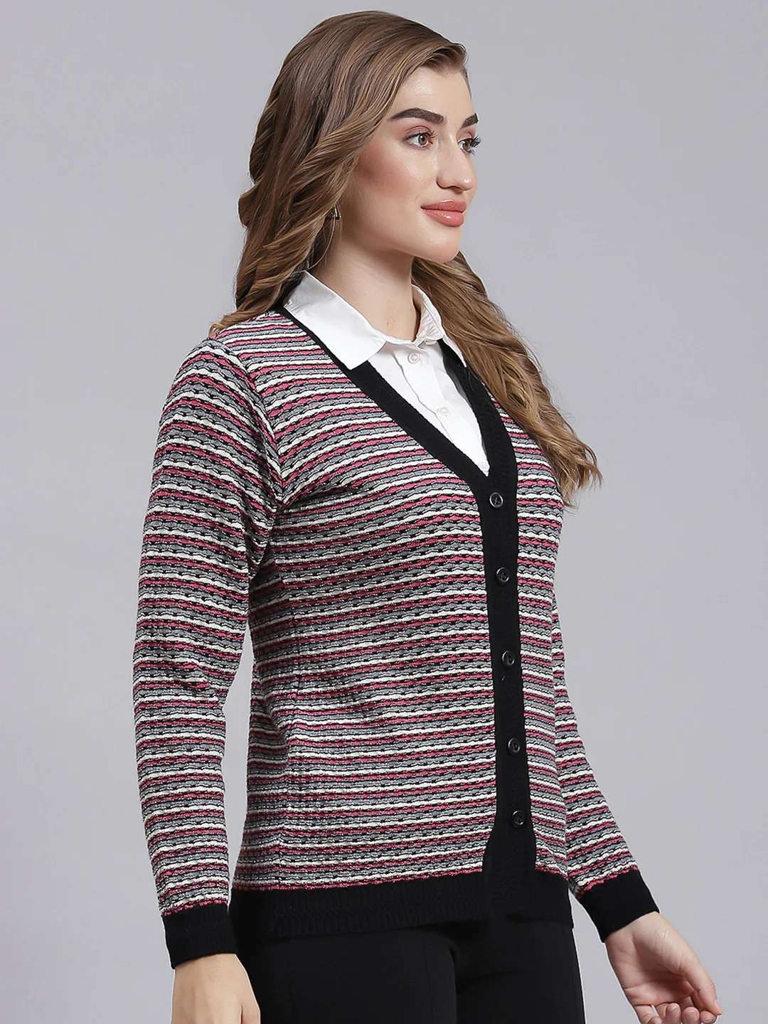 Women Black Jaquard Pure wool Cardigan - Image 3