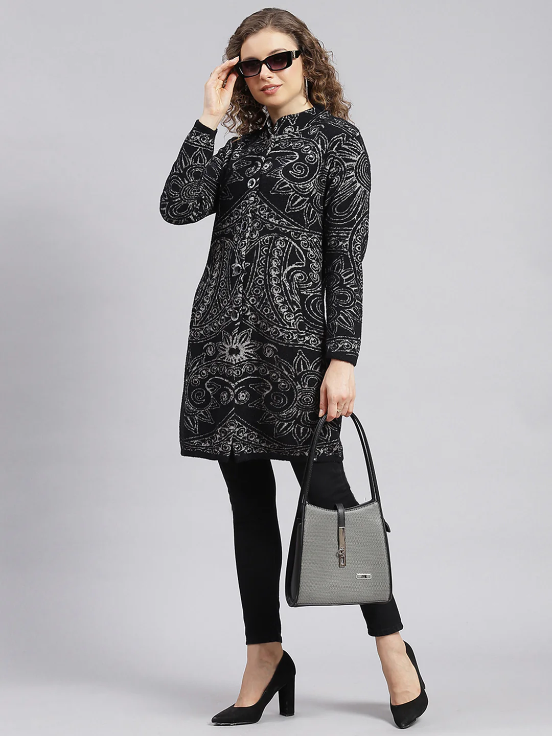 Women Black Jaquard Wool blend Knitted Coat - Image 5