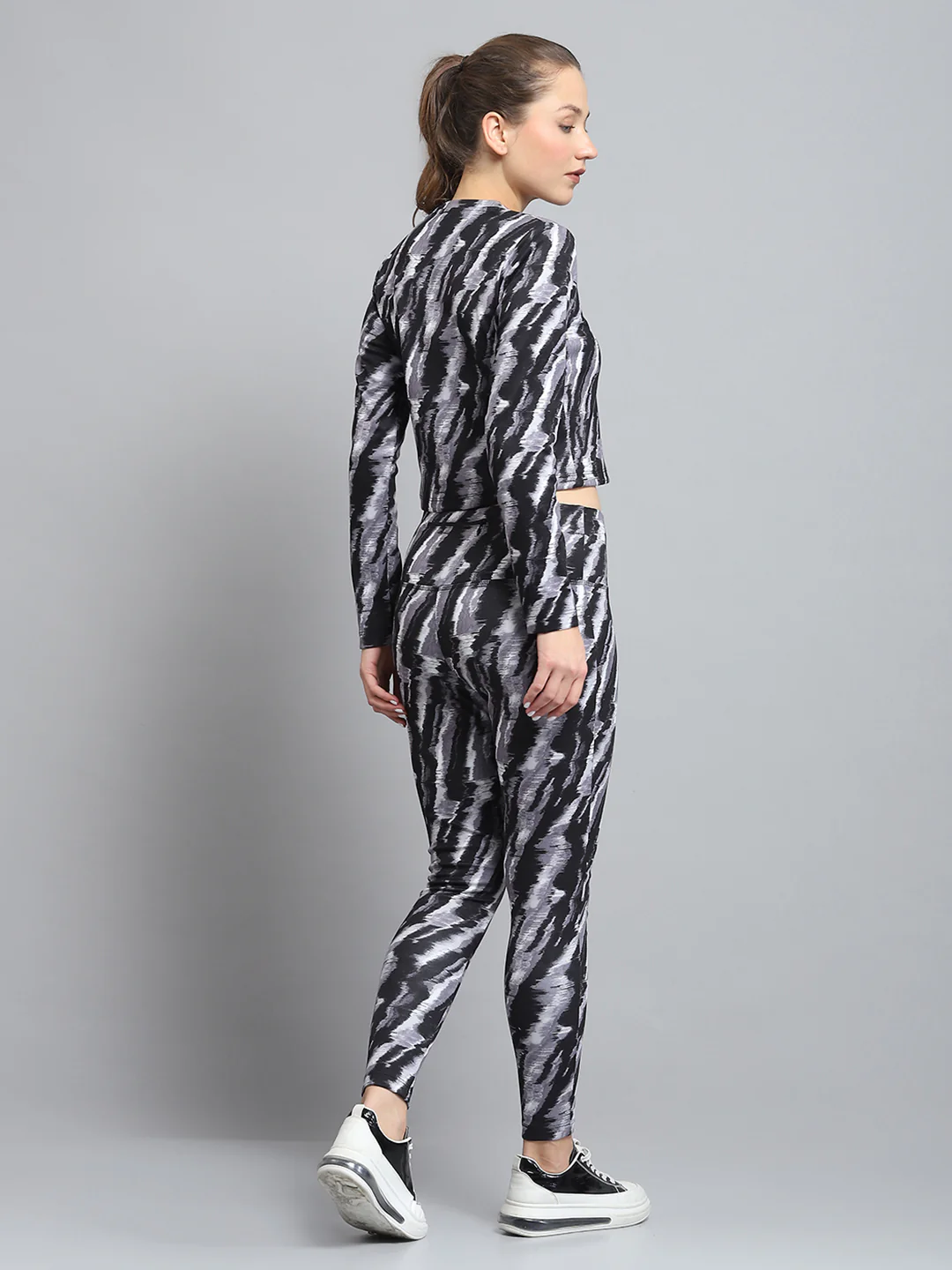 Rock.it Women Black Printed Round Neck Full Sleeve Tracksuit - Image 5