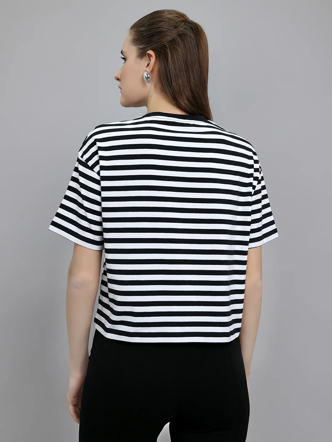 Women Black Printed Round Neck Half Sleeve Top - Image 4