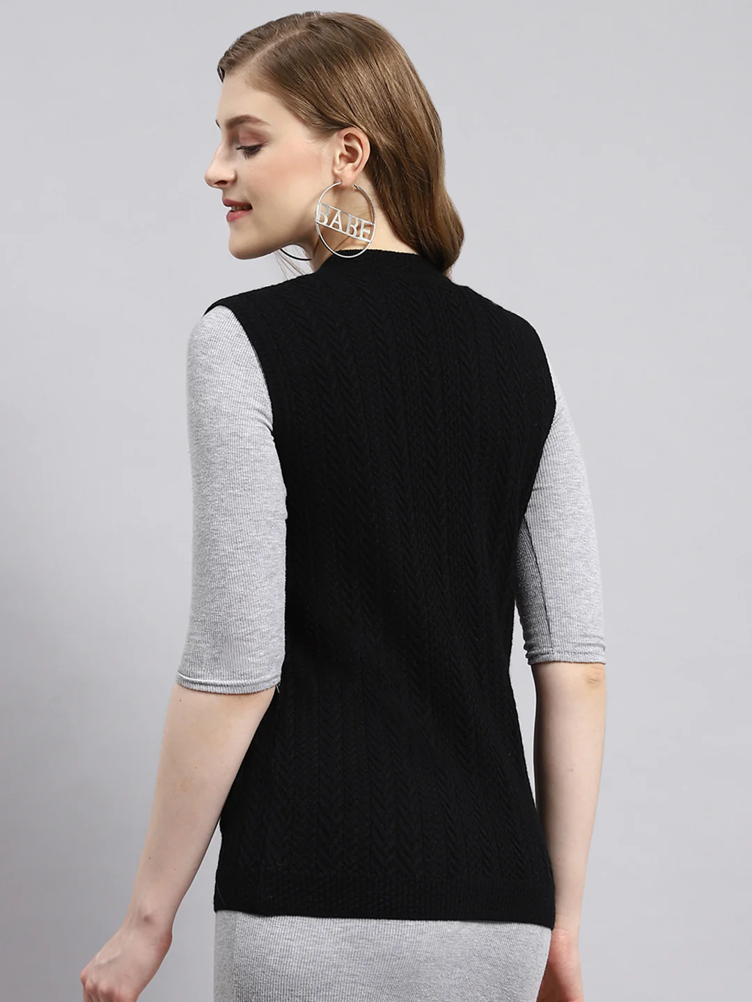 Women Black Self Cardigan - Image 4
