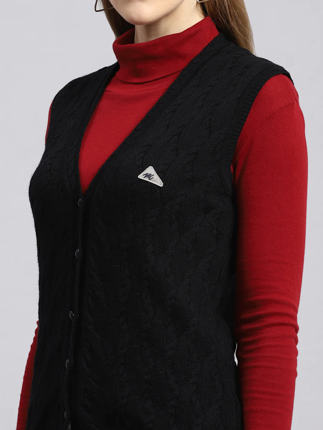 Women Black Self Cardigan - Image 6