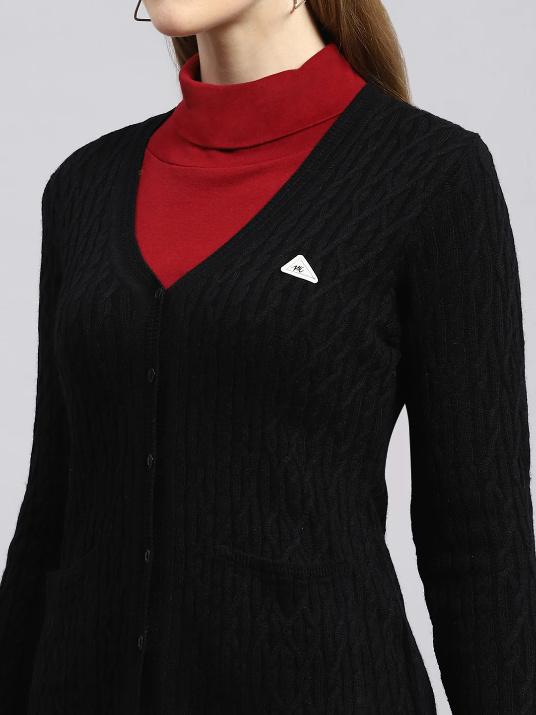 Women Black Self Cardigan - Image 6